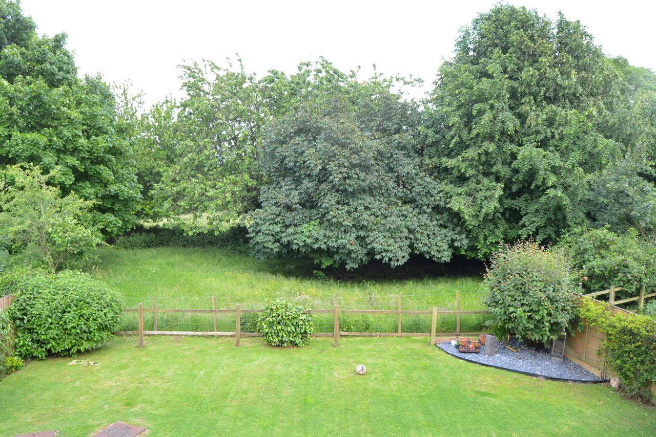 Bed and Breakfast Walton Crescent Winford Exteriér fotografie